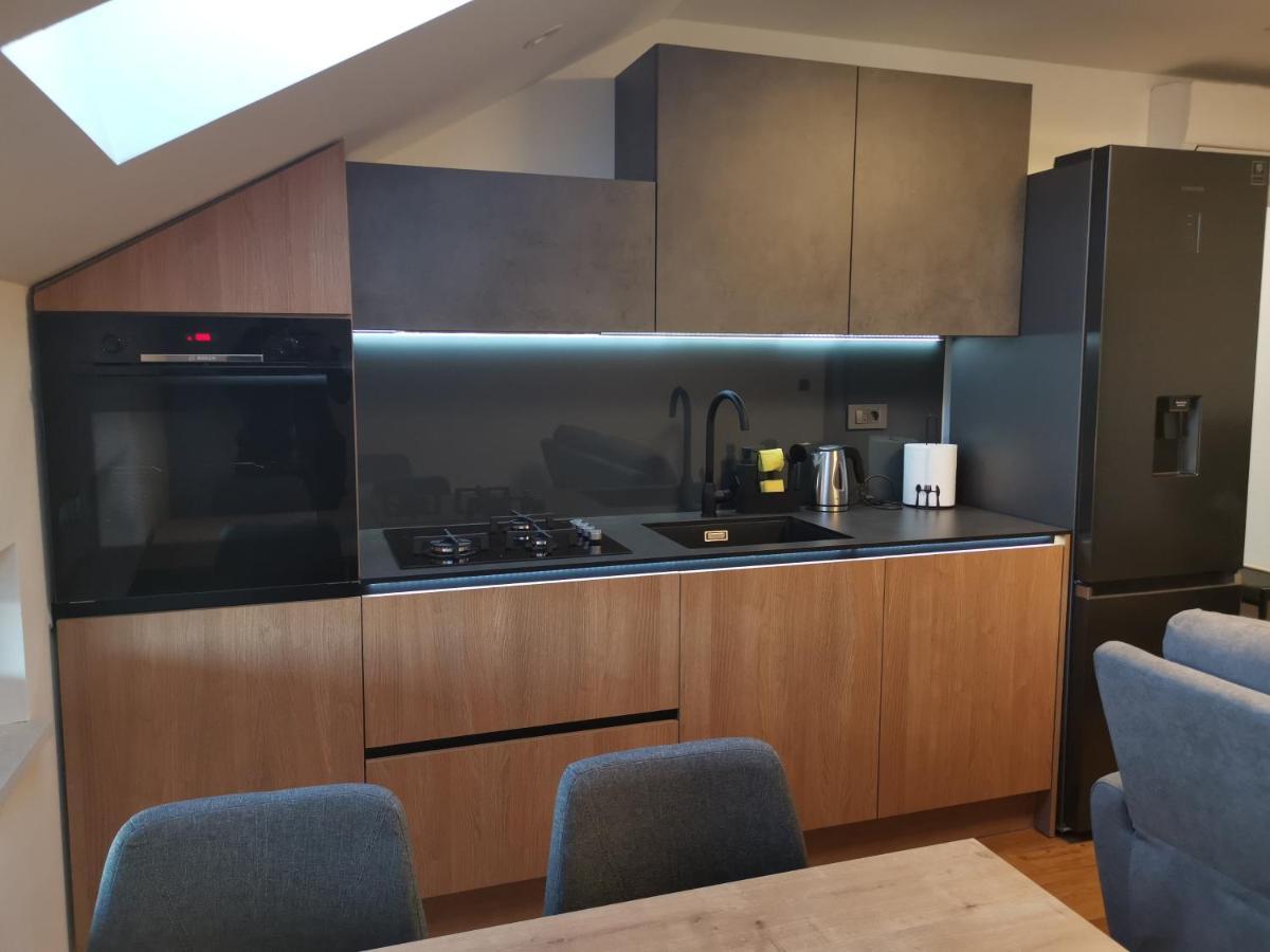 Nibela Apartments Загреб Экстерьер фото